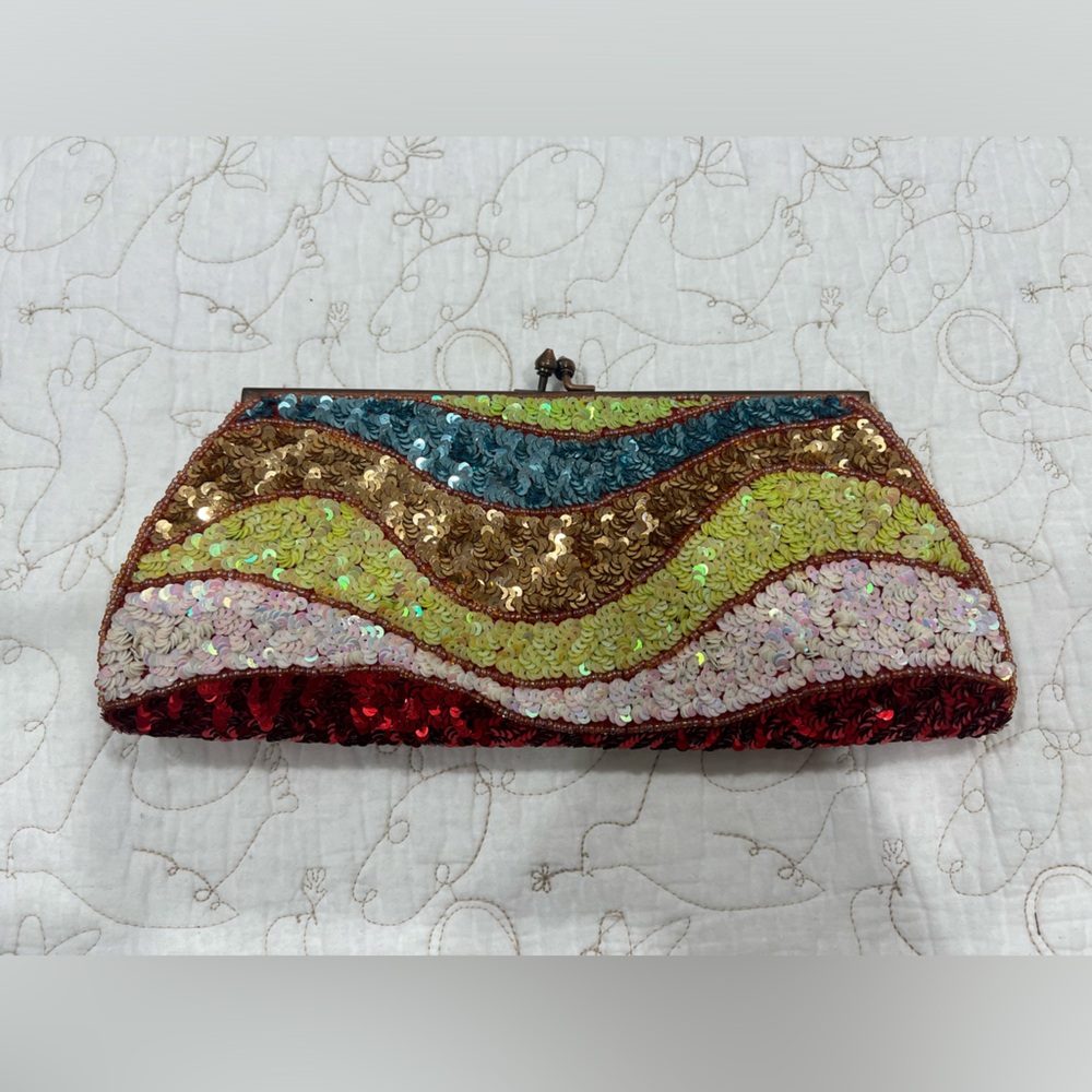 Multicolored Beaded/Sequin Clutch